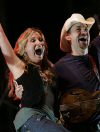 fest06__nightly_concerts___sugarland_2_4973_small.jpg
